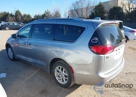 2020 Chrysler Pacifica Touring L из США, поврежденный, VIN 2C4RC1BG2LR106085
